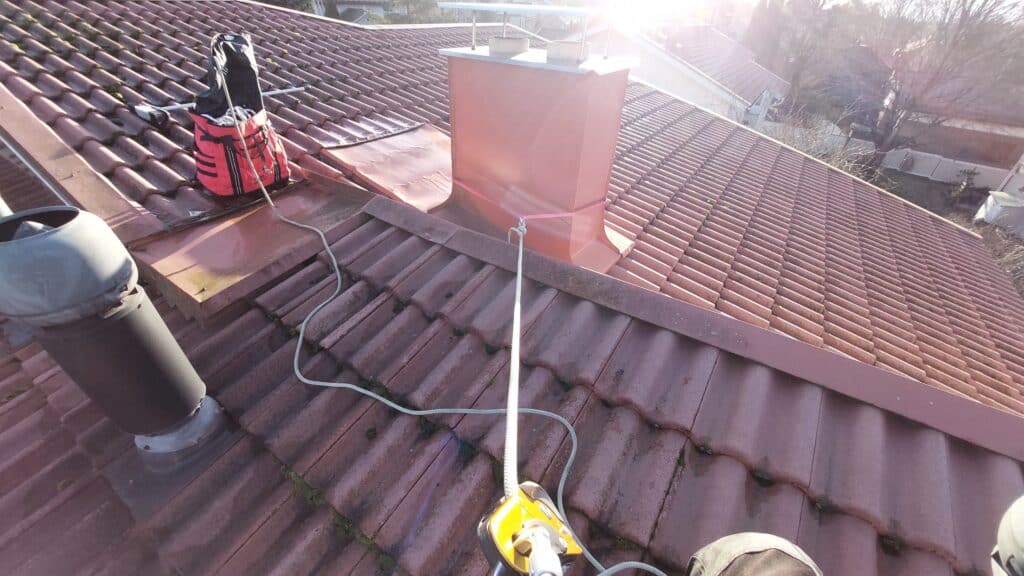 Omakotitalojen rännien puhdistusta Helsingissä